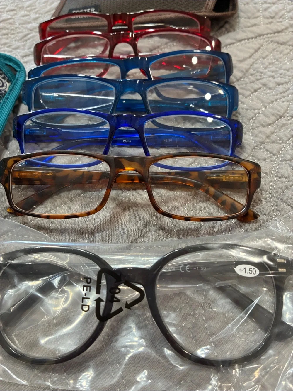 Set of 8 pair Reading Glasses 1.50